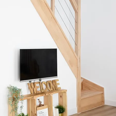 Apartment Le Duplex - Confort, Fibre & Smart Tv Proche Redon